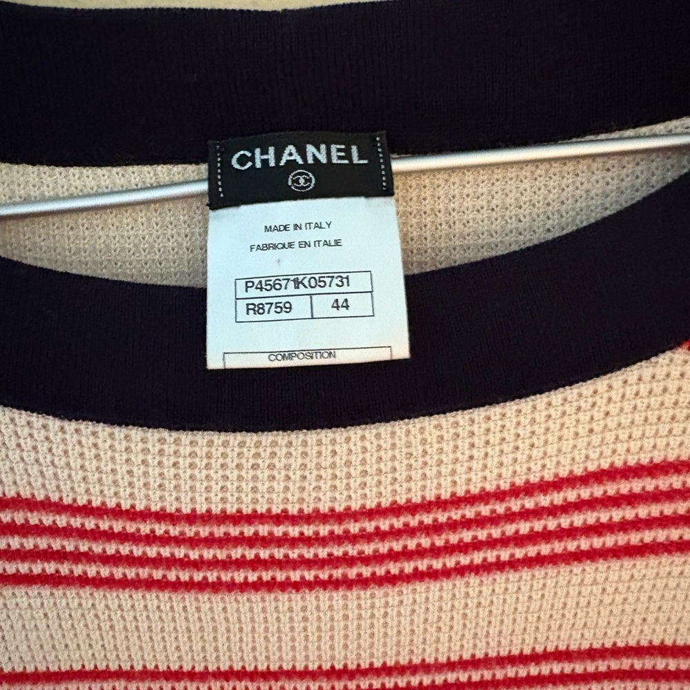 Authentic CHANEL Cream and Red Stripes - Picture 3 of 4
